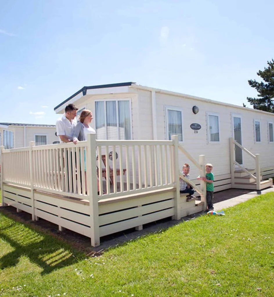 Static caravan owners receiving a free valuation from The Caravan Swap Shop